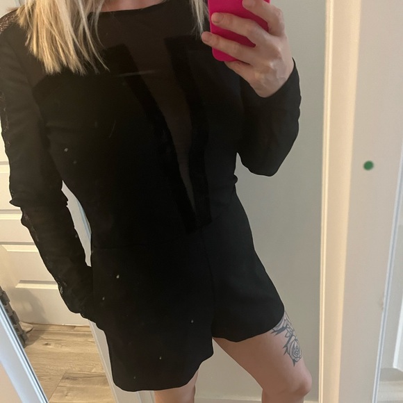 Romper - Picture 1 of 8